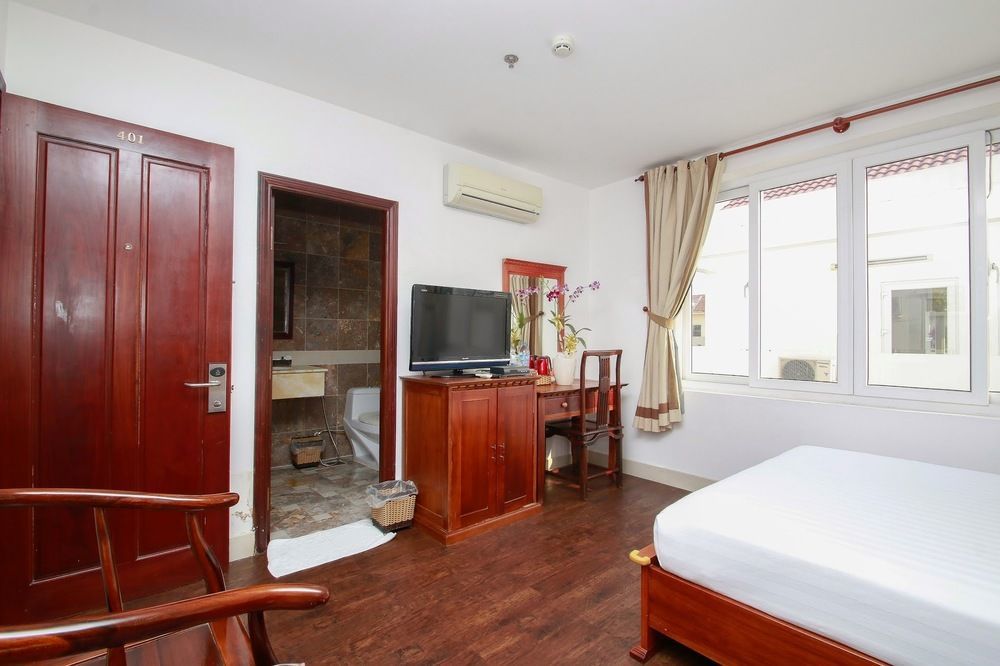 Golf Hotel Ho Chi Minh City Bagian luar foto