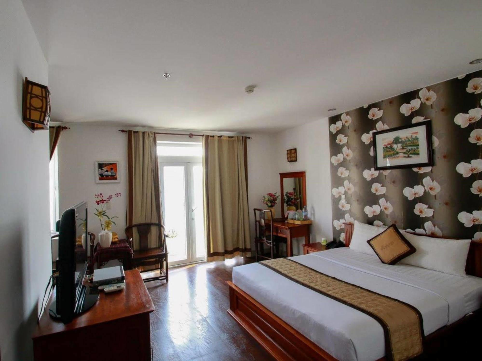 Golf Hotel Ho Chi Minh City Bagian luar foto