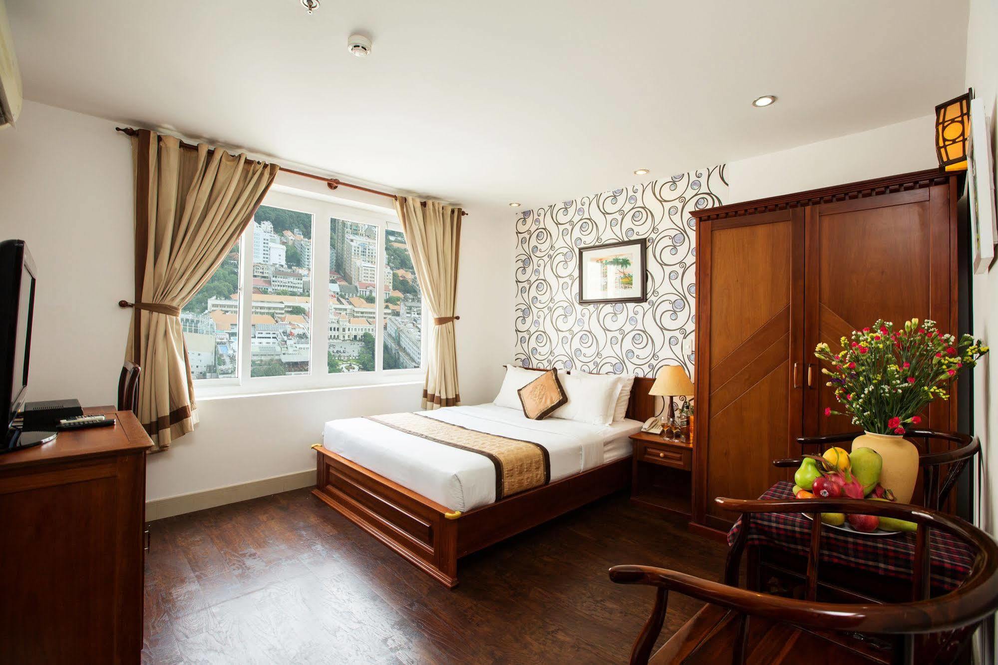 Golf Hotel Ho Chi Minh City Bagian luar foto